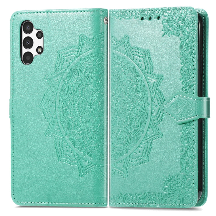 MANDALA Knižkové puzdro pre Samsung Galaxy A13 4G - zelené