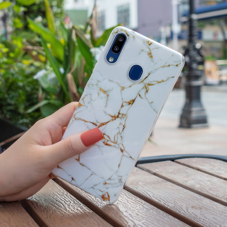 MARBLE Zadný kryt pre Samsung Galaxy A40 - biely