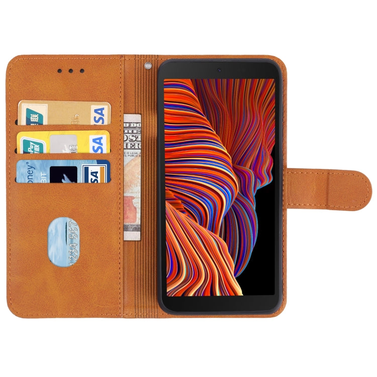 SOLID Knižkové puzdro pre Samsung Galaxy Xcover 5 - hnedé