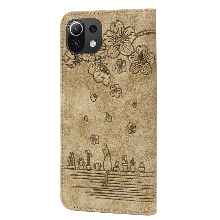 FLOWER Knižkové puzdro pre Xiaomi Mi 11 Lite / Mi 11 Lite 5G - hnedé