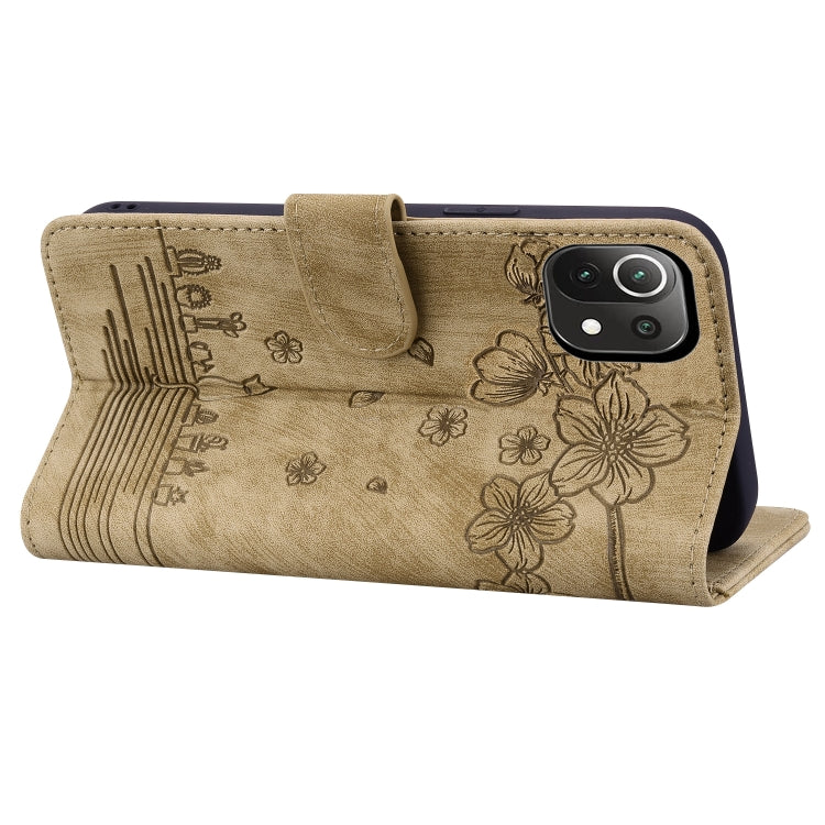 FLOWER Knižkové puzdro pre Xiaomi Mi 11 Lite / Mi 11 Lite 5G - hnedé