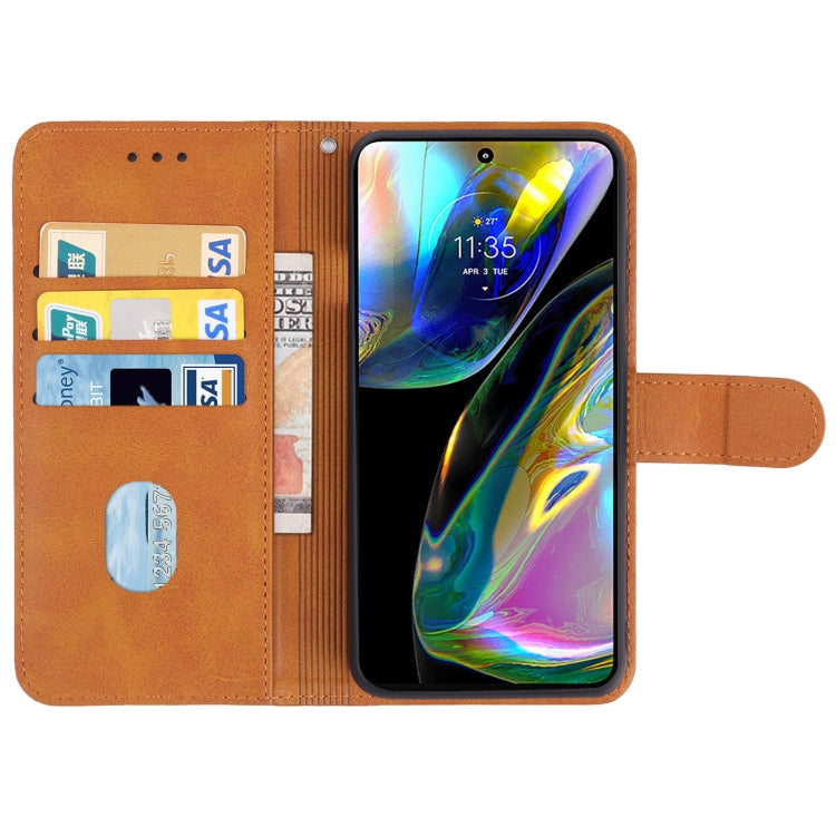 SOLID Knižkové puzdro pre Motorola Moto G52 / G82 5G - hnedé