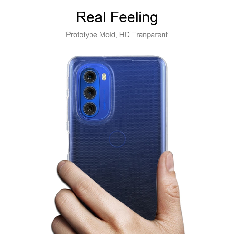 TRANSPARENTNÝ Silikónový obal pre Motorola Moto G51 5G - priesvitný