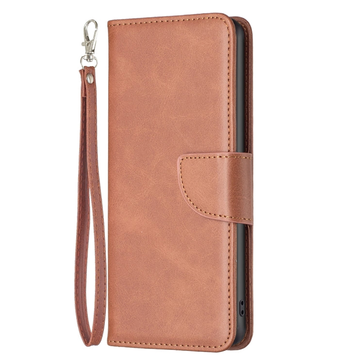 LAMBSKIN Knižkové puzdro pre Motorola Moto E32 / E32s - hnedé