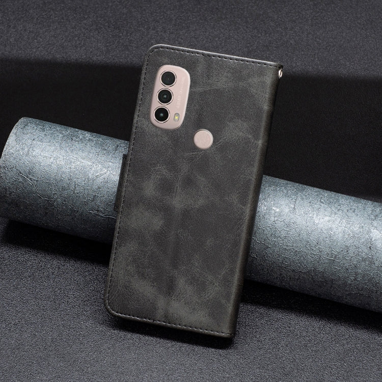 LAMBSKIN Knižkové puzdro pre Motorola Moto E20 / E30 / E40 - čierne