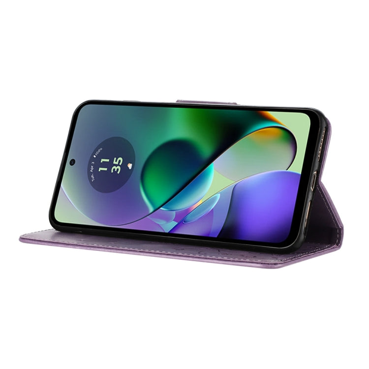 BUTTERFLY Knižkové puzdro pre Motorola Moto G54 5G / G54 5G Power Edition - svetlo fialové