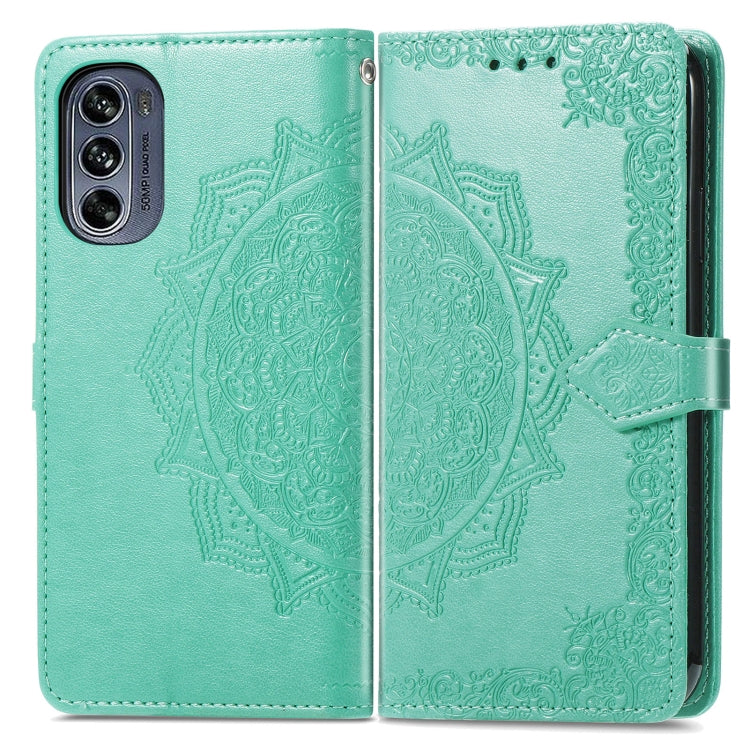 MANDALA Knižkové puzdro pre Motorola Moto G42 - zelené
