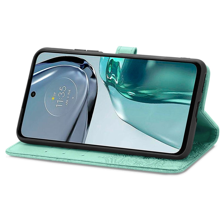 MANDALA Knižkové puzdro pre Motorola Moto G42 - zelené