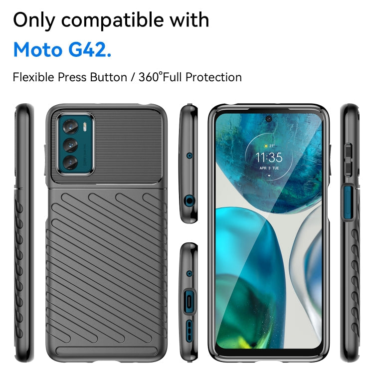 THUNDER Ochranný kryt pre Motorola Moto G42 - čierny