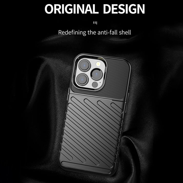 THUNDER Ochranný kryt pre Apple iPhone 13 Pro Max - čierny