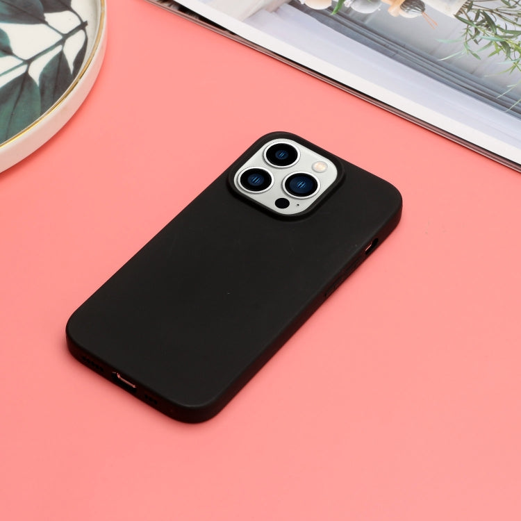 MATT Silikónový obal pre Apple iPhone 14 Pro Max - čierny