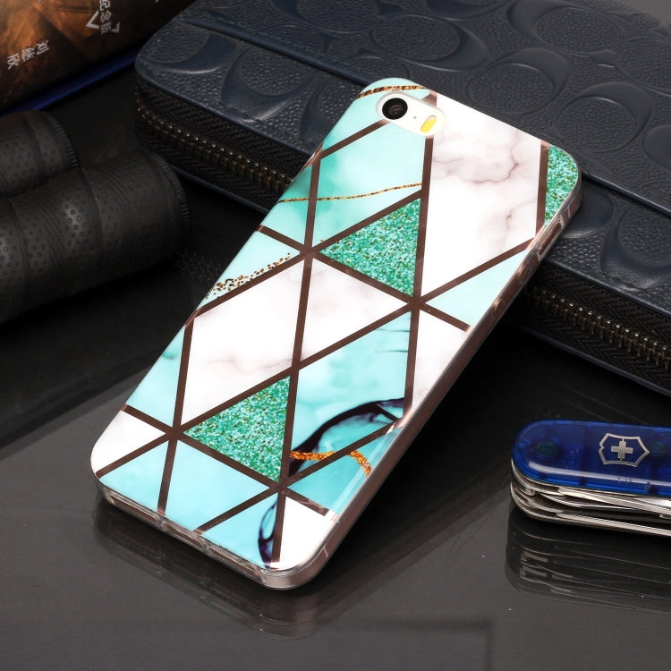 MARBLE Zadný kryt pre Apple iPhone 5 / 5S / SE - biely