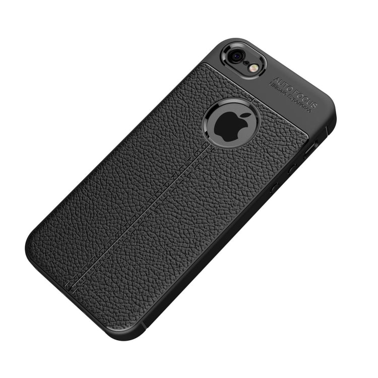 FOCUS Zadný obal pre Apple iPhone 5 / 5S / SE - čierny
