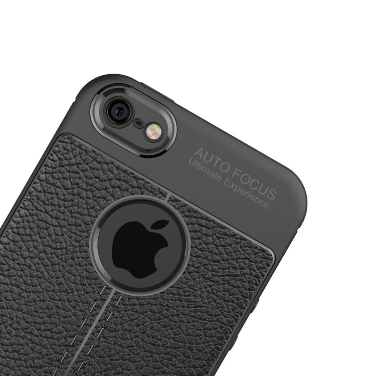 FOCUS Zadný obal pre Apple iPhone 5 / 5S / SE - čierny
