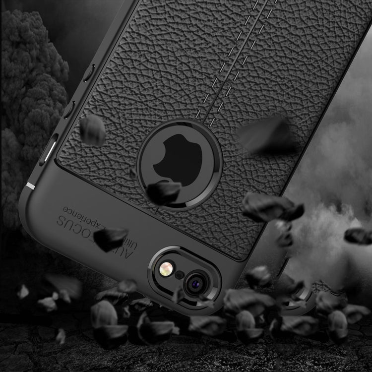 FOCUS Zadný obal pre Apple iPhone 5 / 5S / SE - čierny