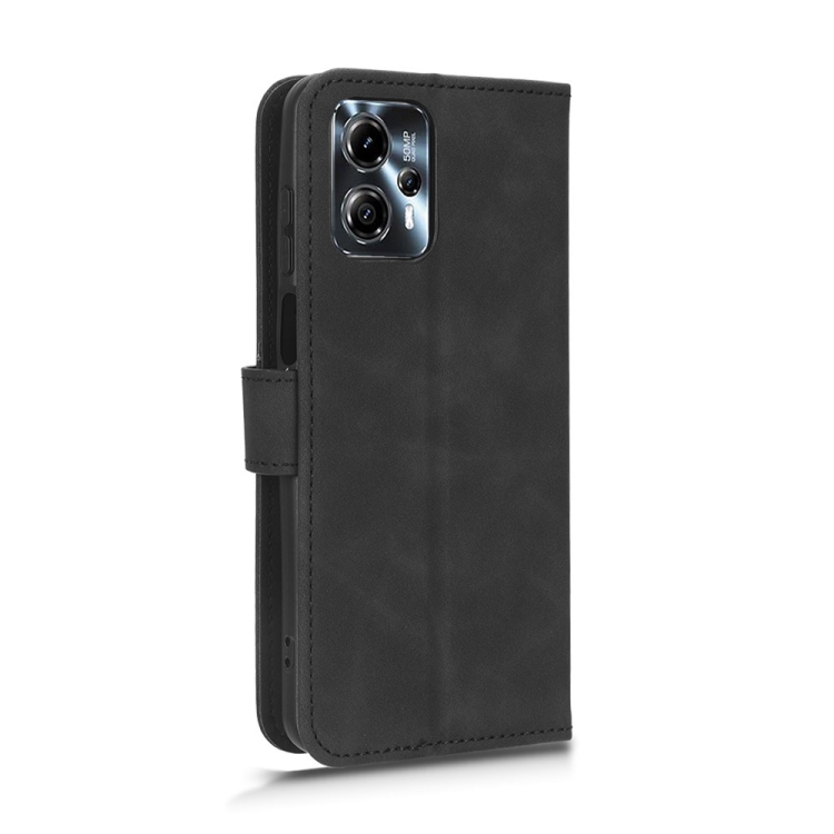 Knižkové puzdro pre Motorola Moto G23 / G13 - SOLID čierne