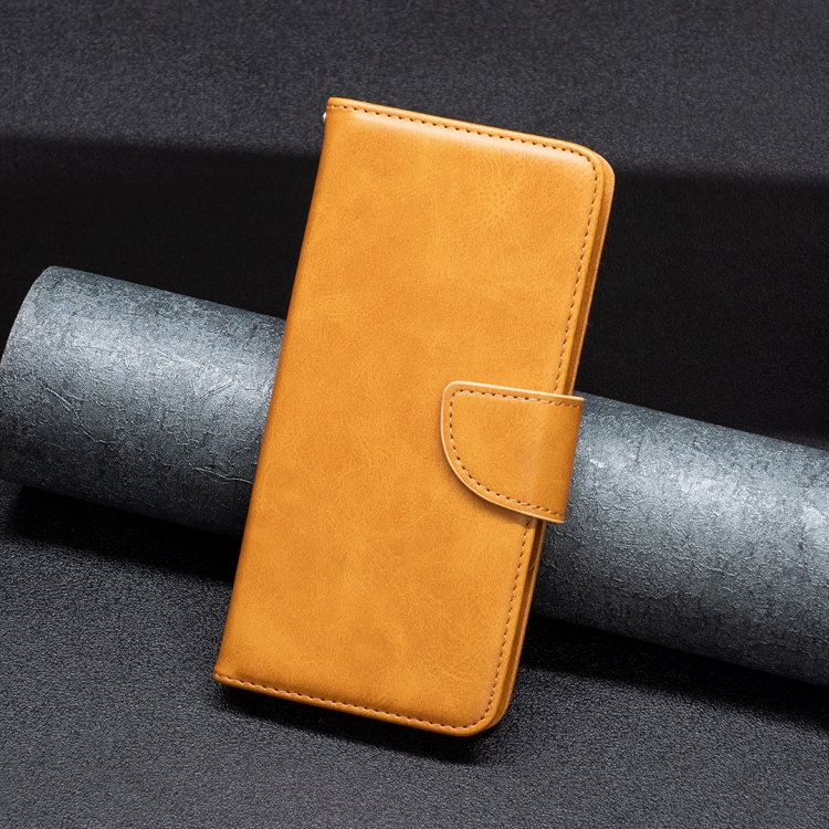 Knižkové puzdro pre Motorola Moto E32 / E32s - Fancy svetlo hnedé