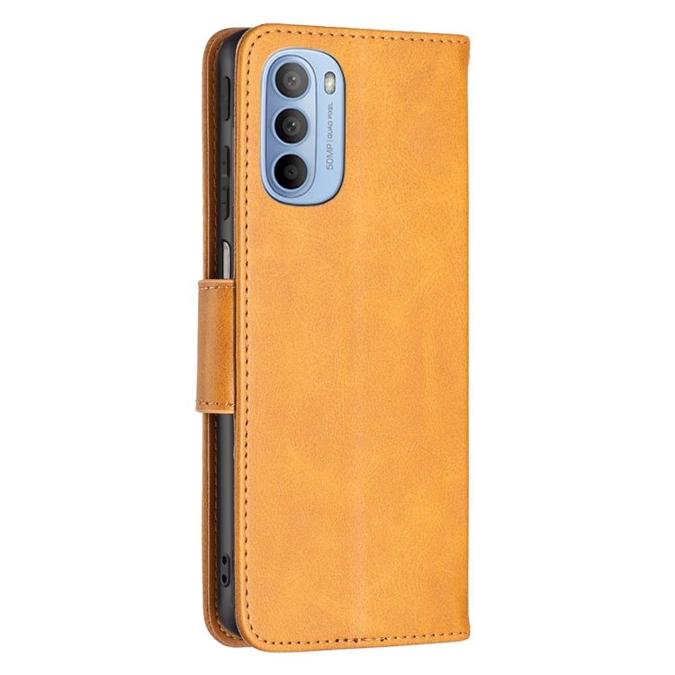 Knižkové puzdro pre Motorola Moto G31 / G41 - Fancy svetlo hnedé