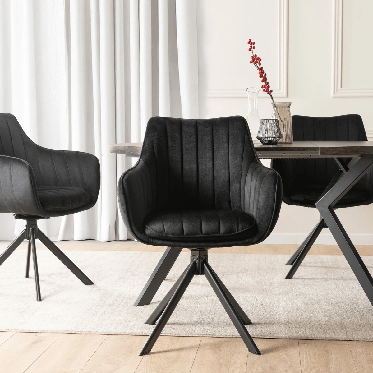 Jedálenský set LUKAS – stôl LUKAS 100–250 cm čierna + 4× stolička MUMBAI čierna – foto 3