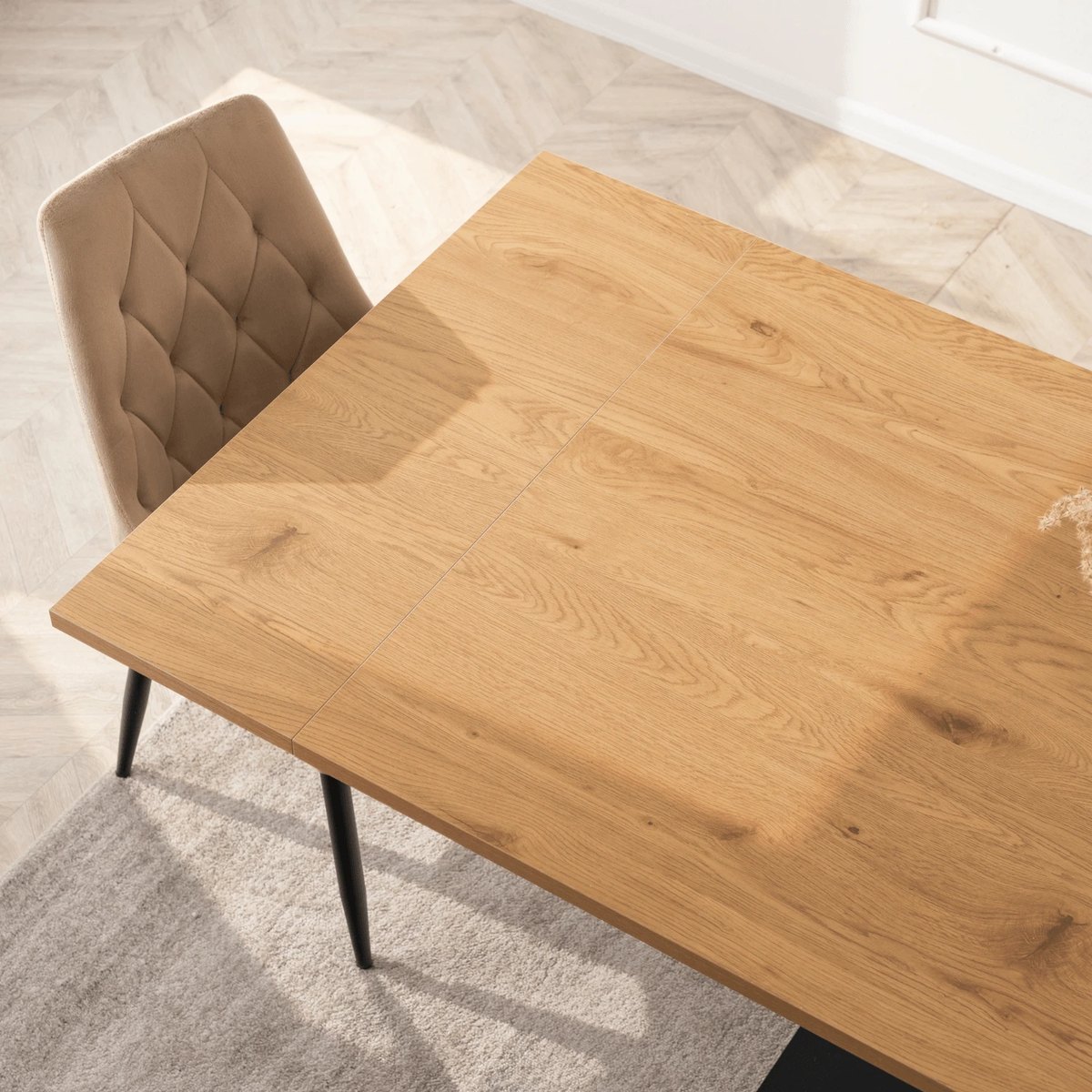 Rozkladací stôl REX – 160–220 cm, dub, čierna podnož – foto 4